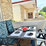 Casă la țară Sunny House Nikiti (Sithonia)